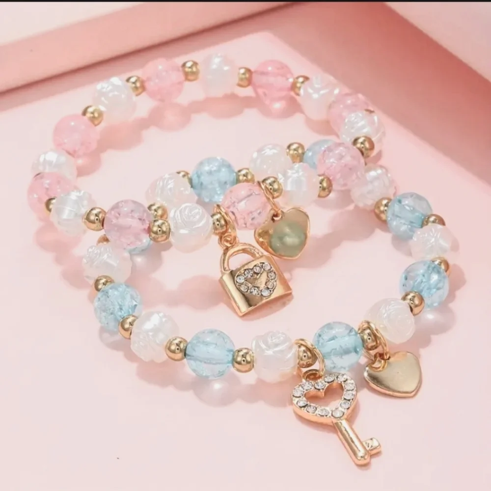 2pcs Girls Cute Lock Key Heart Pendant Bracelet,‎ Flower Design Beaded Elastic